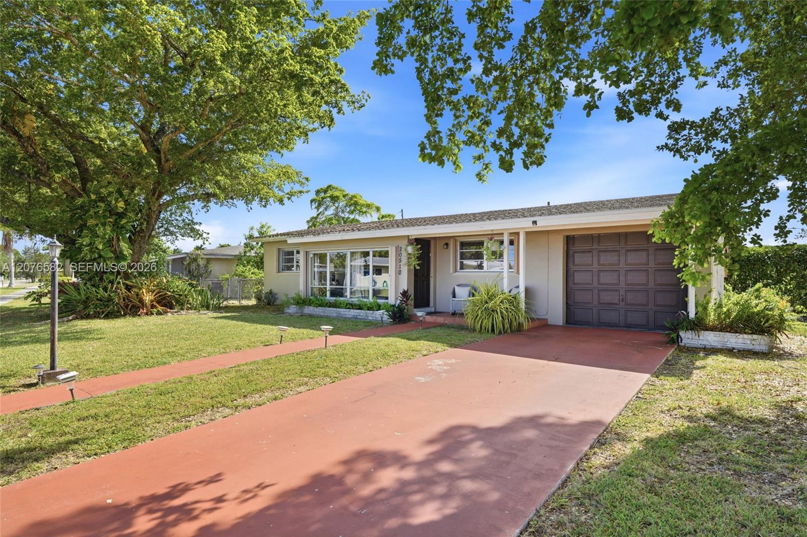 20510 Jacaranda Rd — Photo 5