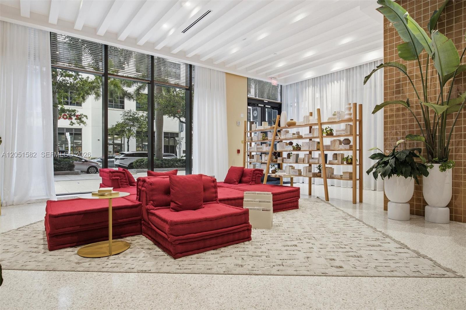 90 NE 32 ST # 616, Miami FL 33137