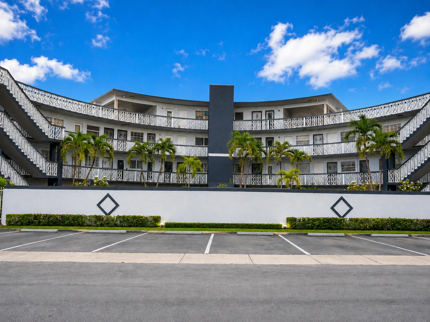 11 SW 52nd Avenue # 7b, Miami FL 33134