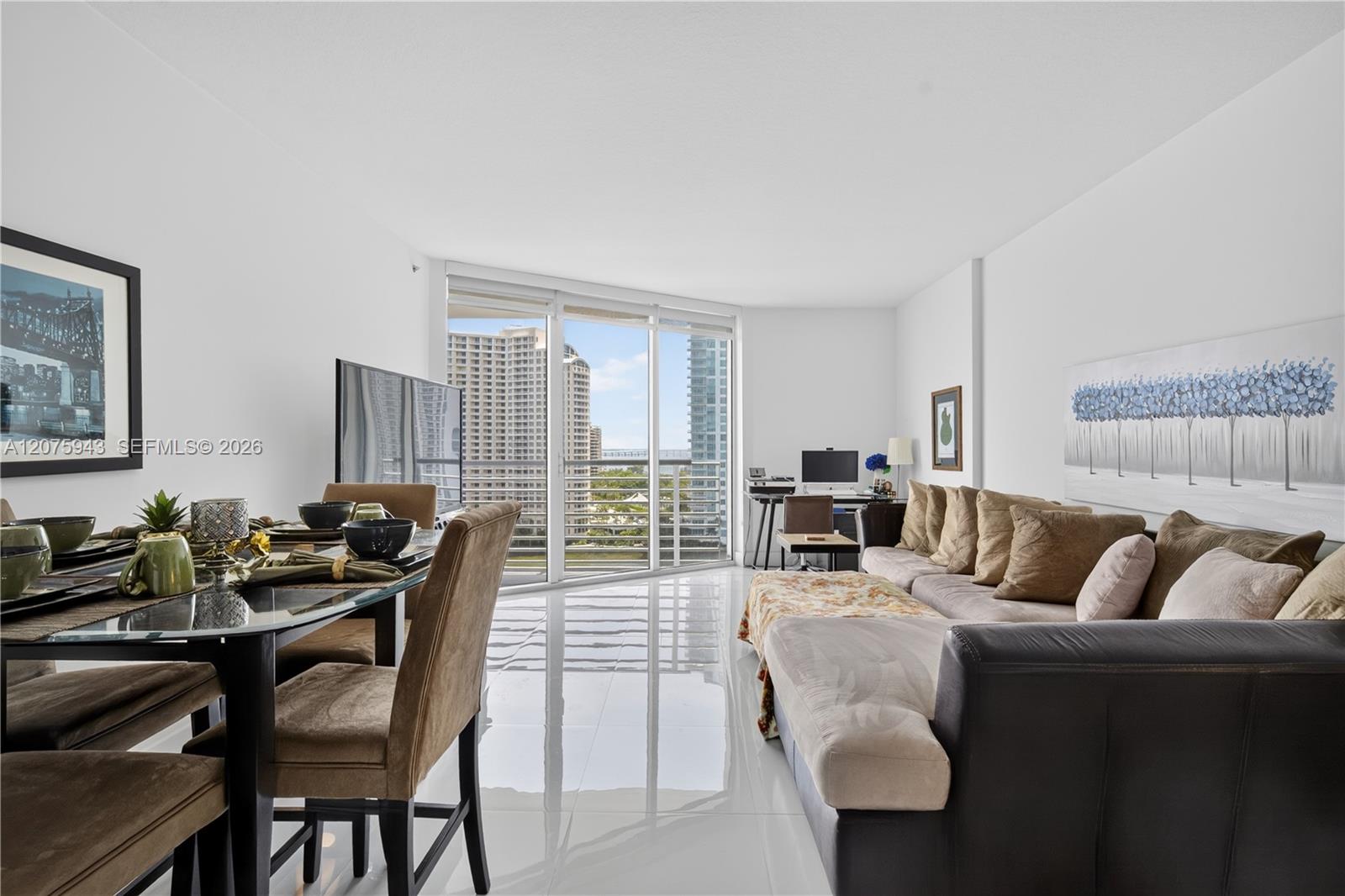 335 S Biscayne Blvd # 1503 — Photo 5