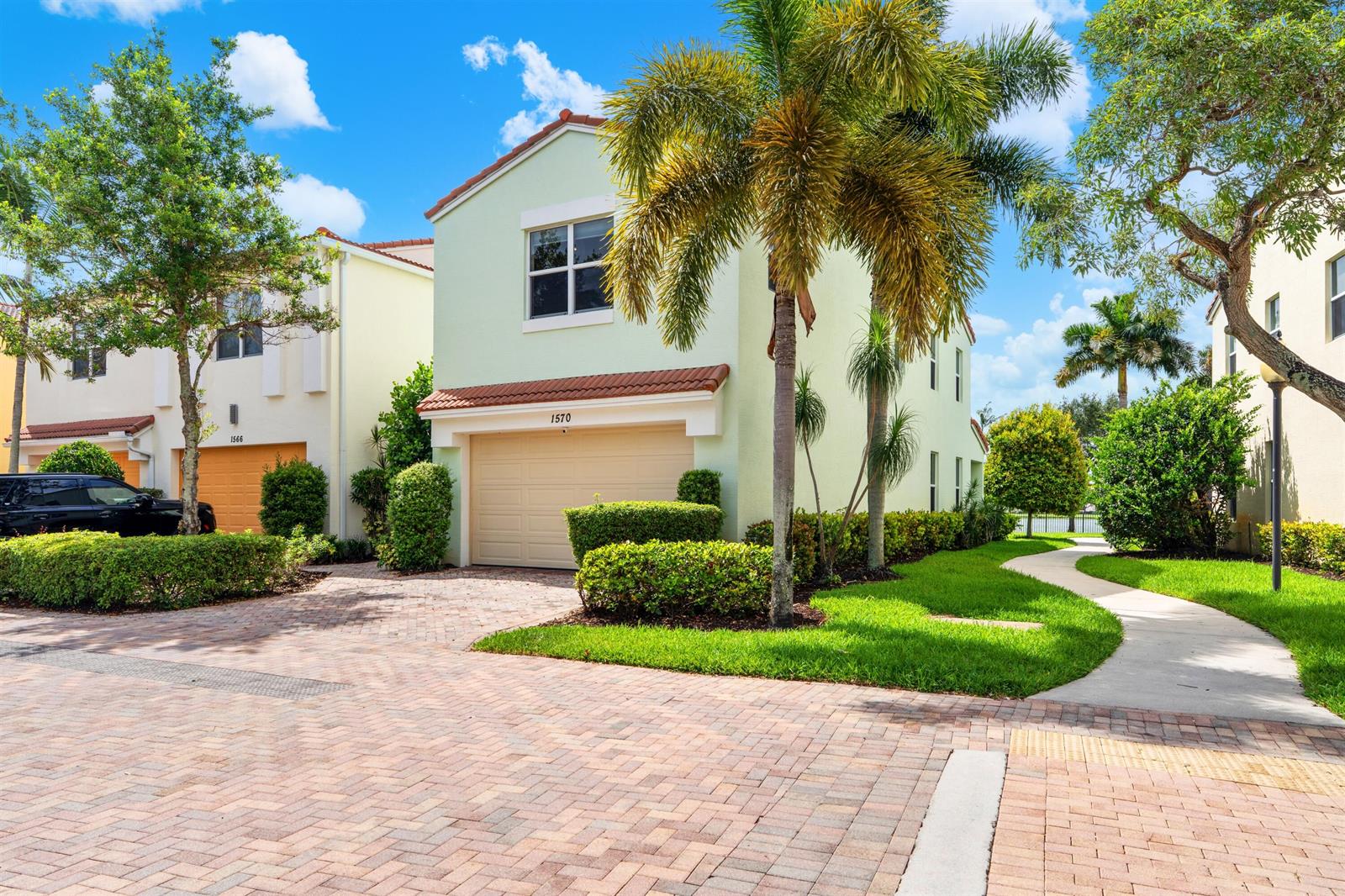 1570 NW 48th Place, Boca Raton FL 33431