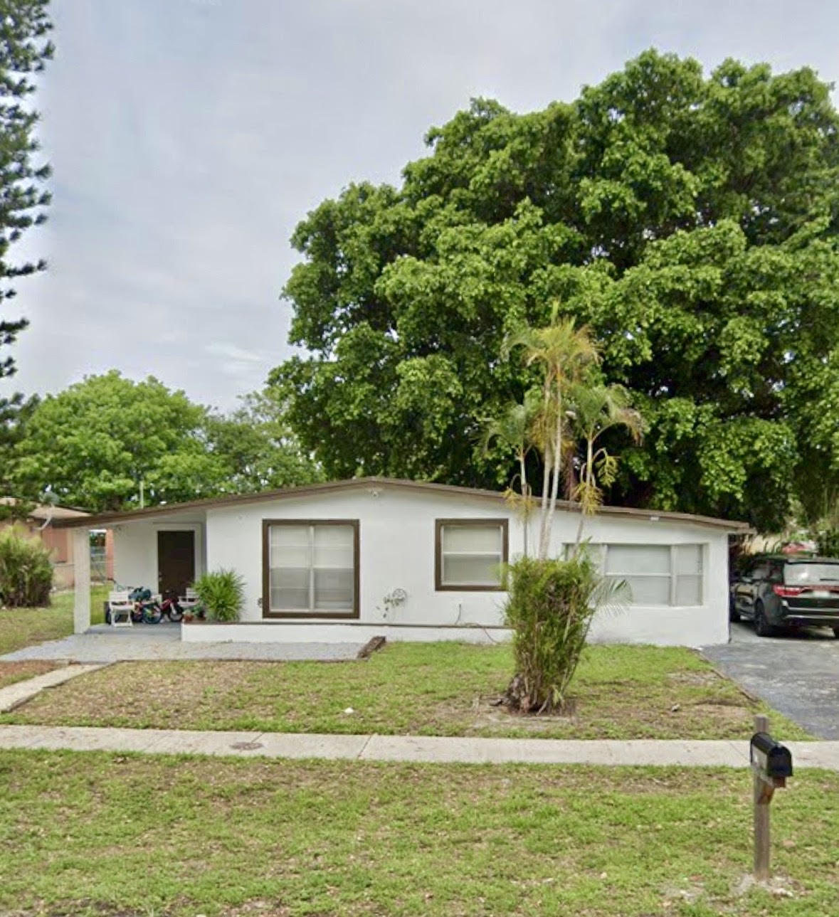 611 NW 33rd Avenue, Lauderhill FL 33311