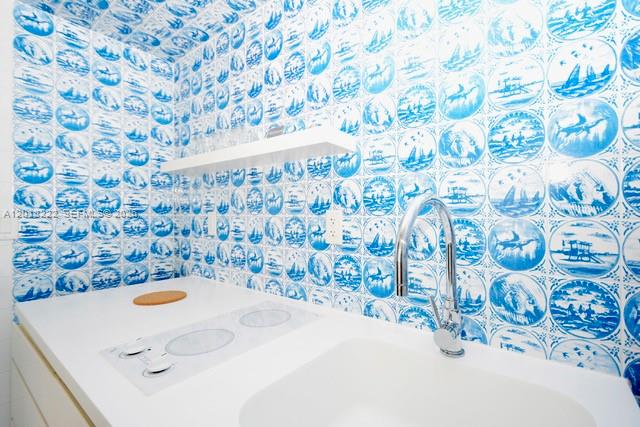 1100 West Ave # 425, Miami Beach FL 33139