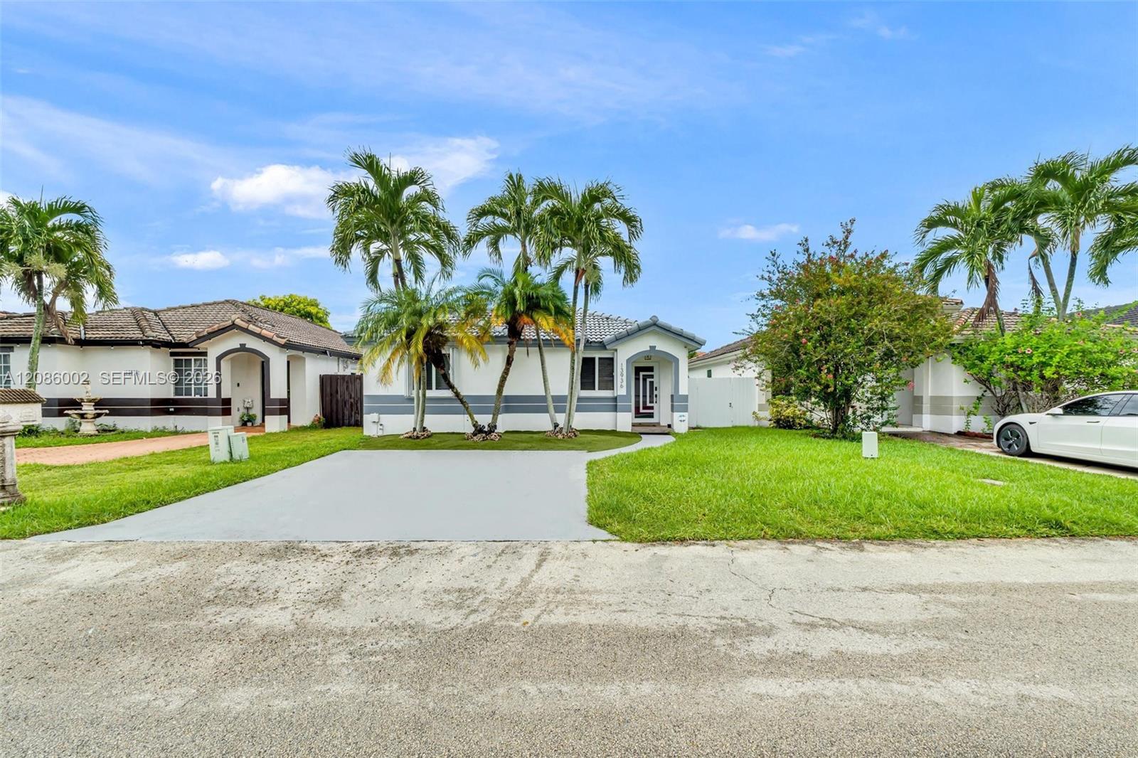 13936 SW 151st Ave — Photo 3