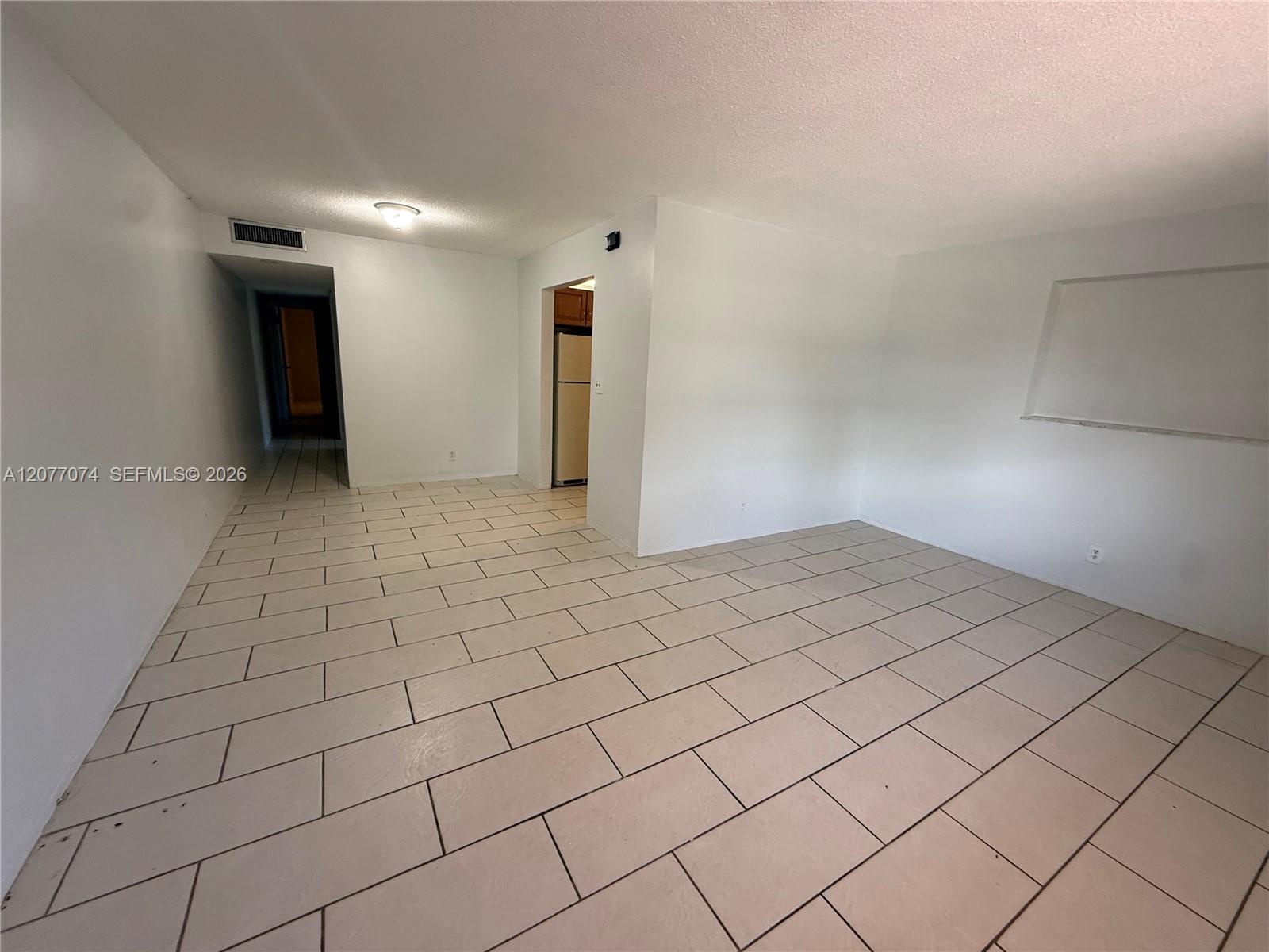 5715 Hayes St # 5715 — Photo 4