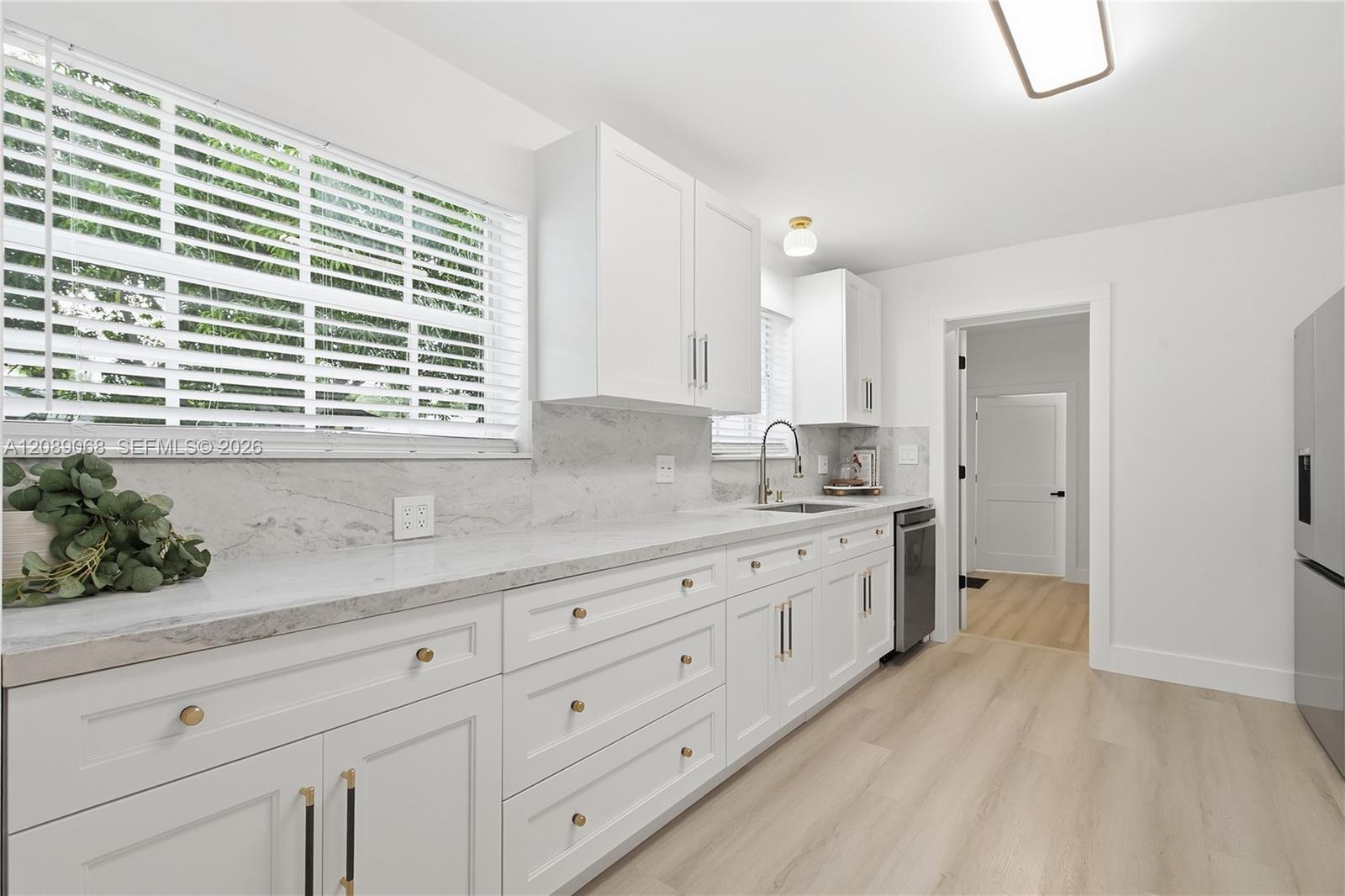 16010 SW 100th Ct — Photo 5