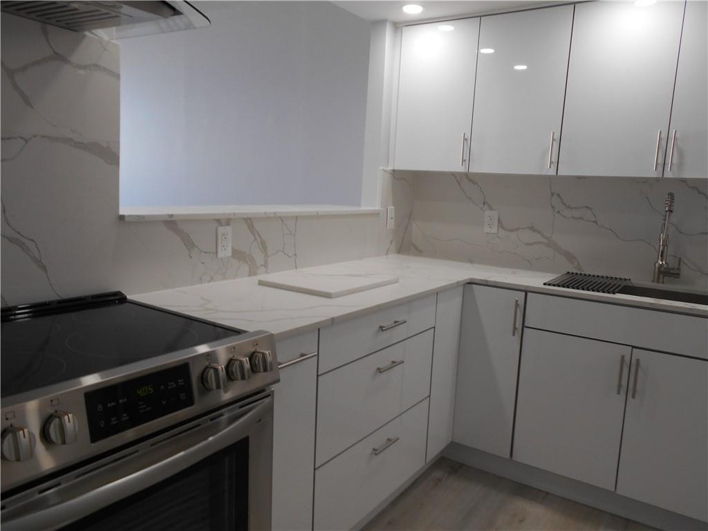 1301 NE MIAMI GARDENS Drive # 723W — Photo 3