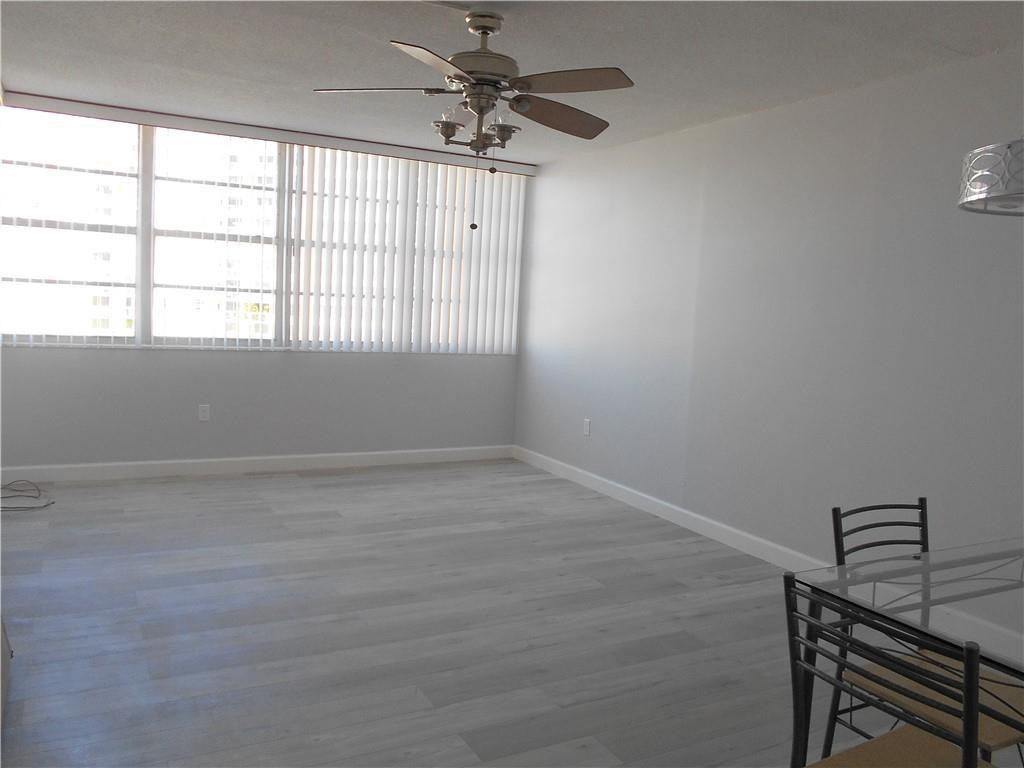 1301 NE MIAMI GARDENS Drive # 723W — Photo 5