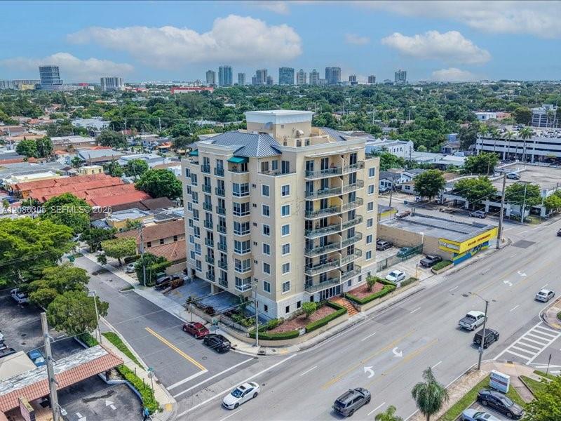 2501 SW Douglas Rd # 202 — Photo 3