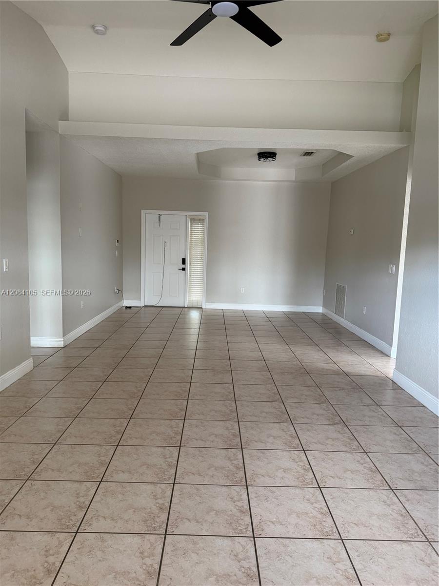 15457 SW 150th St # 15457 — Photo 4