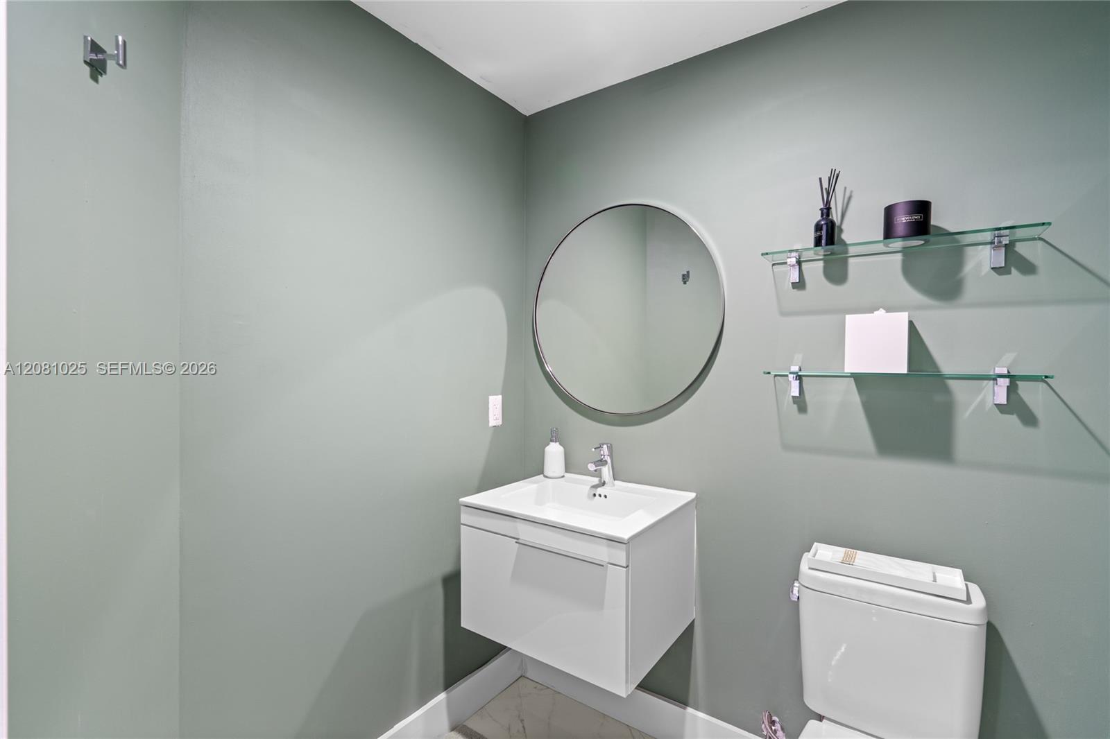 17111 Biscayne Blvd # 402 — Photo 4