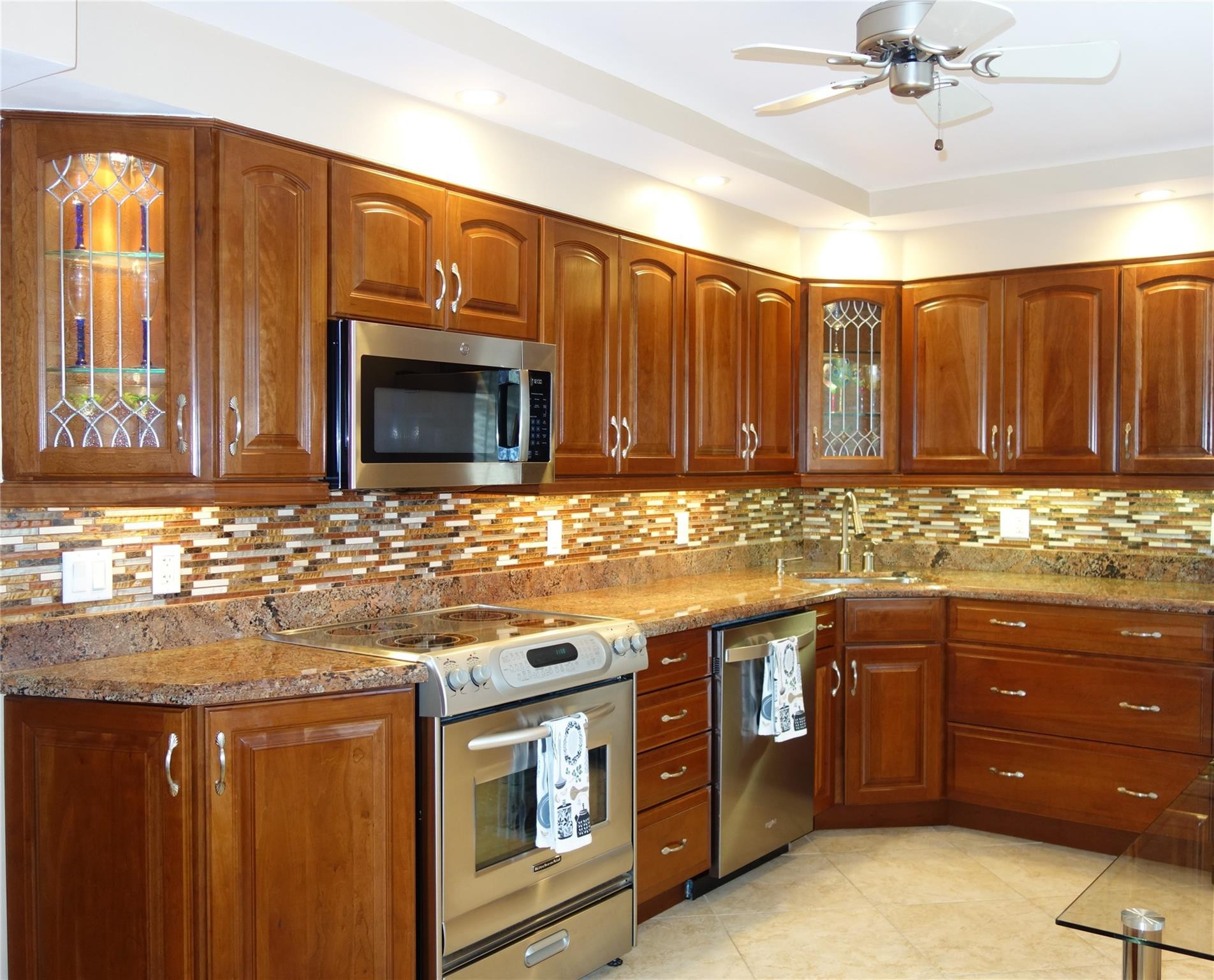 625 Oaks Drive # 302, Pompano Beach FL 33069