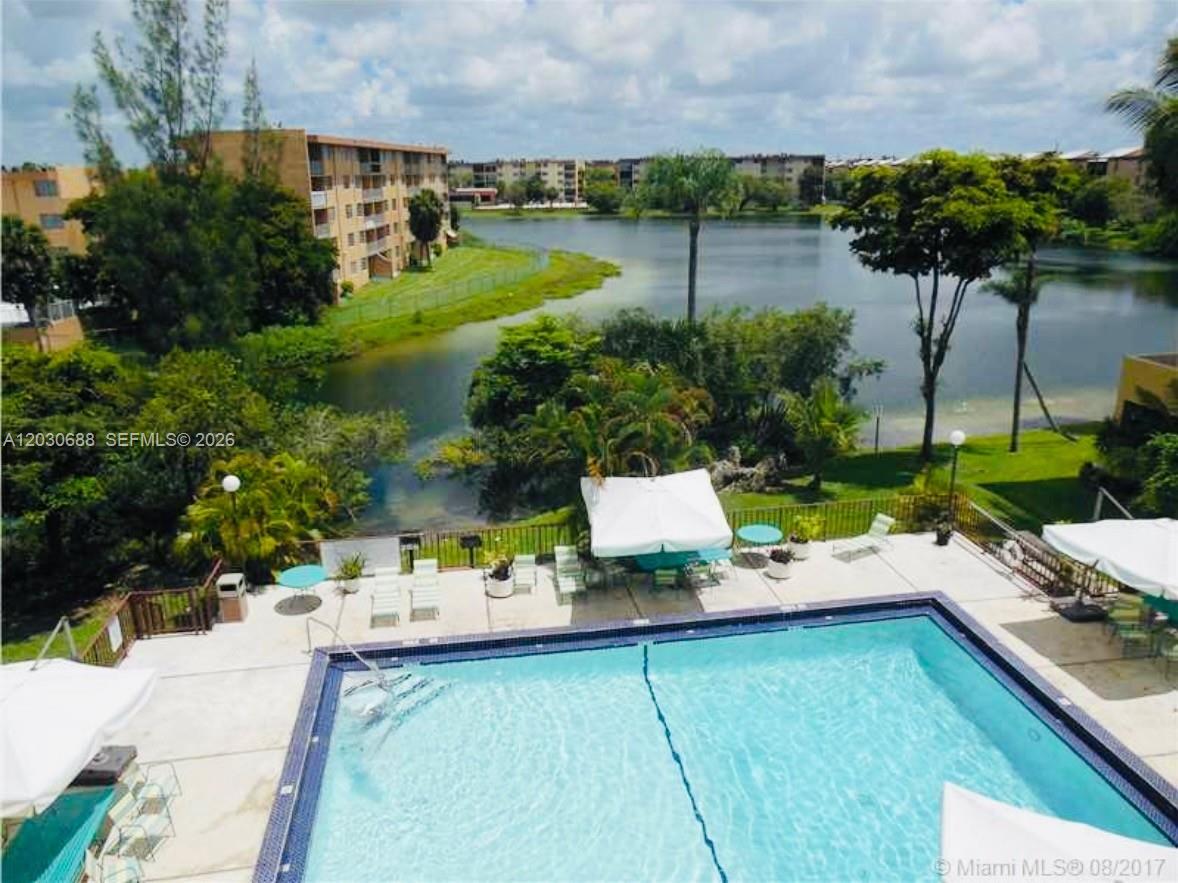 8775 Park Blvd # 309, Miami FL 33172