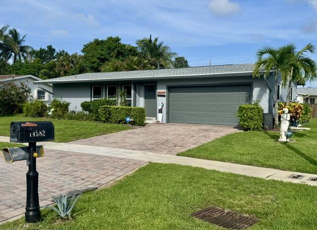 14582 Sunny Waters Lane, Delray Beach FL 33484