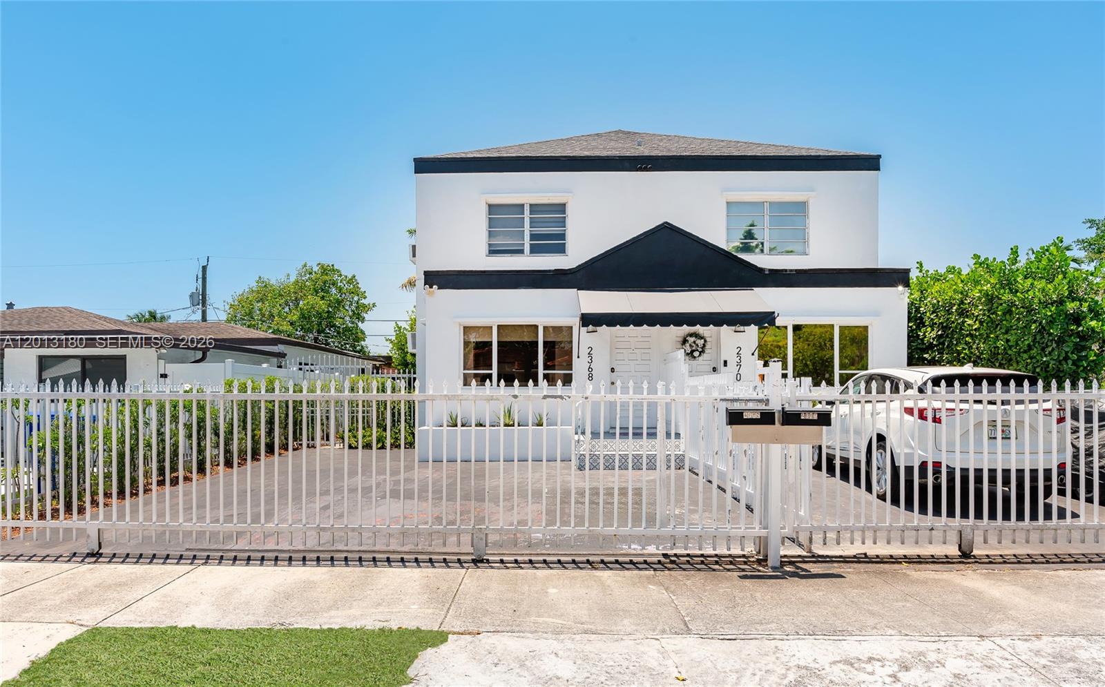 2368 SW 26th St # A, Miami FL 33133
