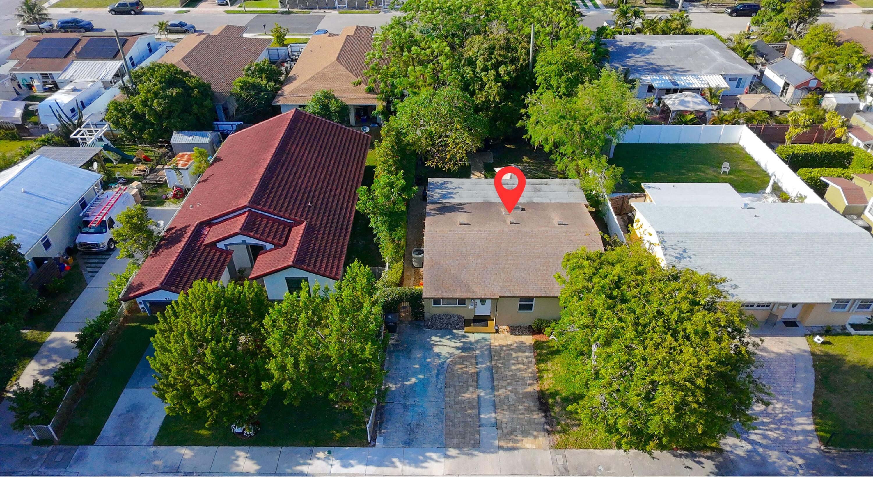 429 SUMMA Street — Photo 4