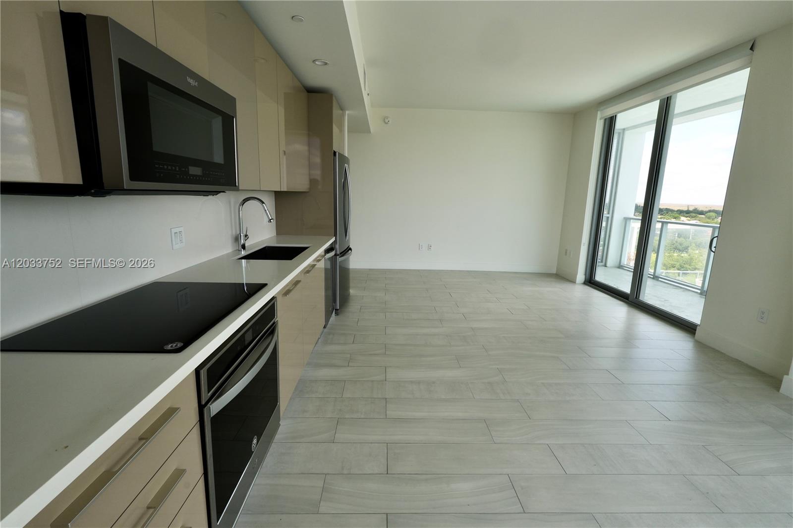 2000 Metropica Way # 1910, Sunrise FL 33323
