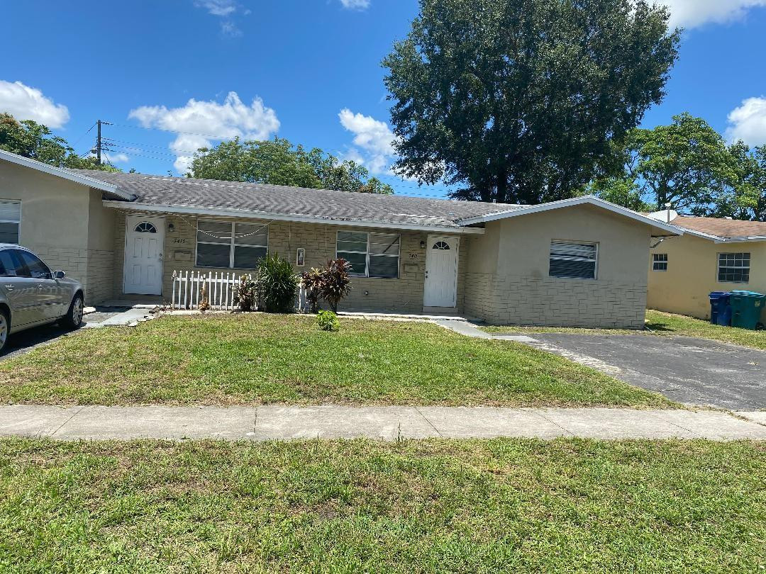 5411 NW 16TH Court — Photo 2