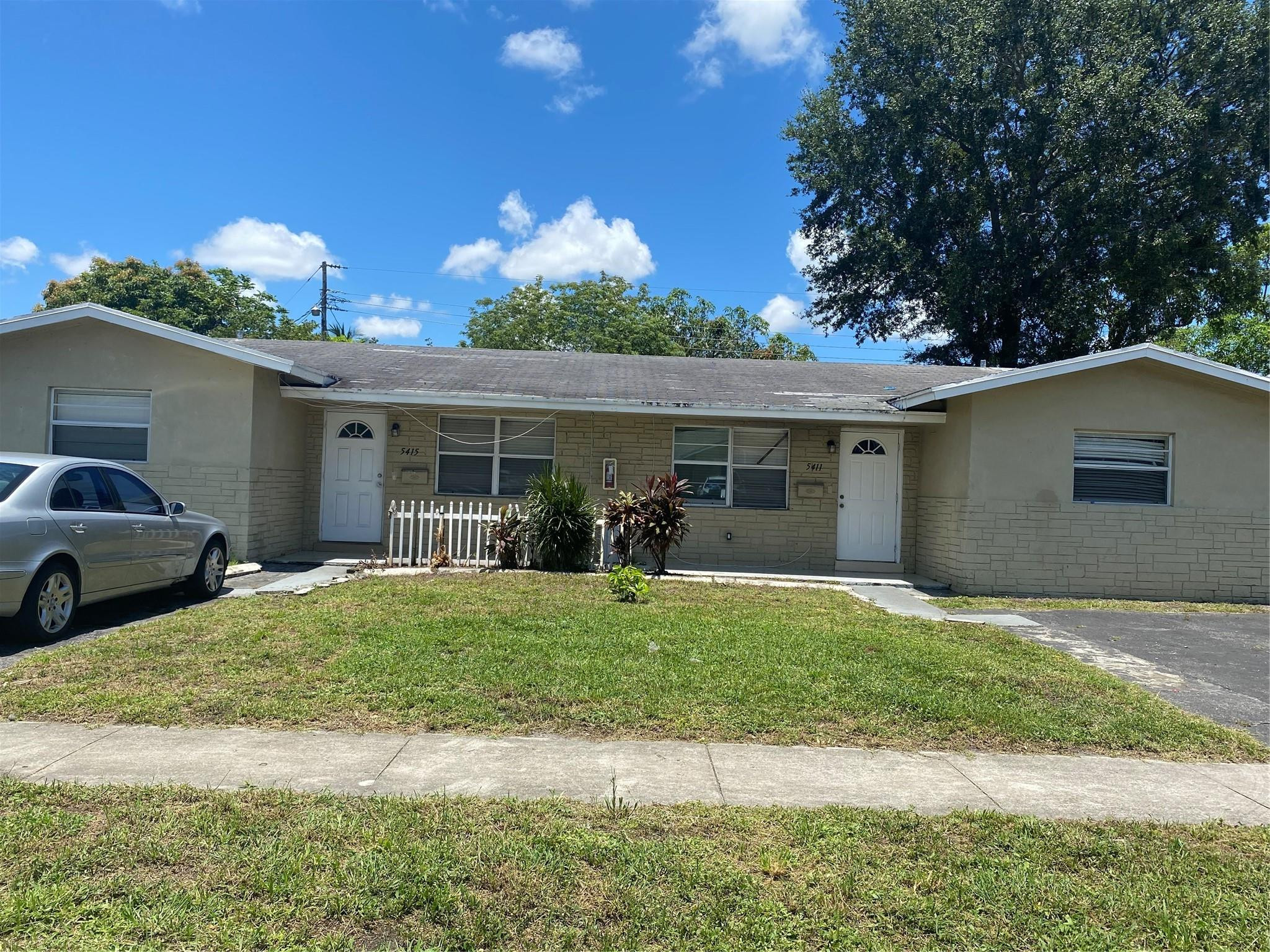 5411 NW 16TH Court — Photo 4