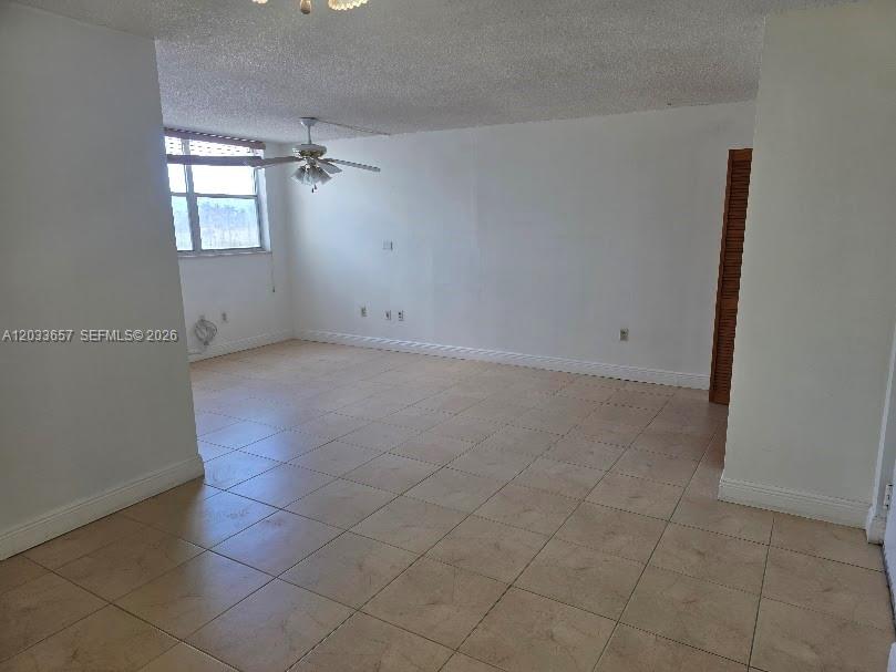 9411 SW 4th St # 303, Miami FL 33174
