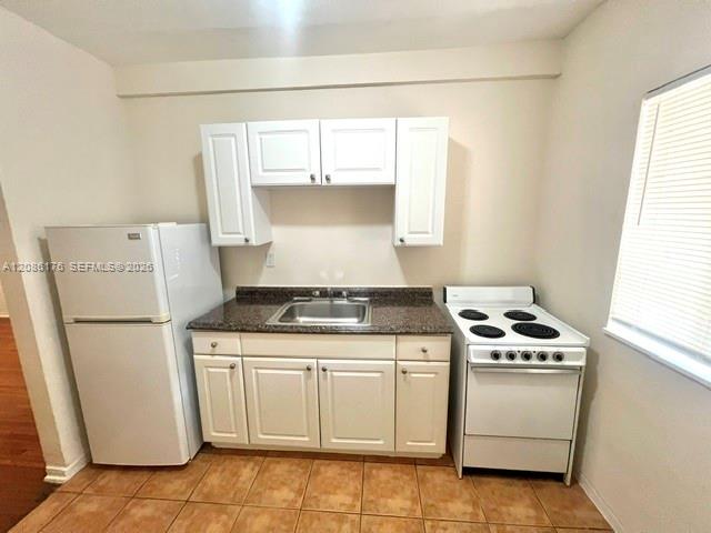 564 NE 66th St # 3 — Photo 2