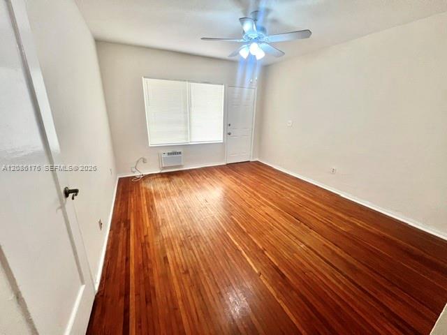 564 NE 66th St # 3 — Photo 4