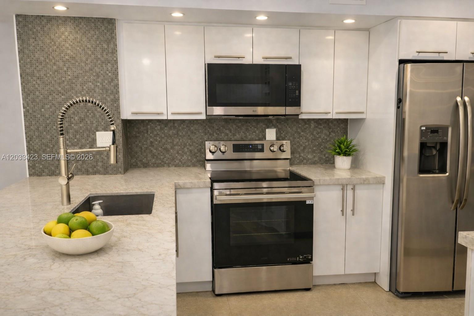 2600 S University Dr # 229, Davie FL 33328