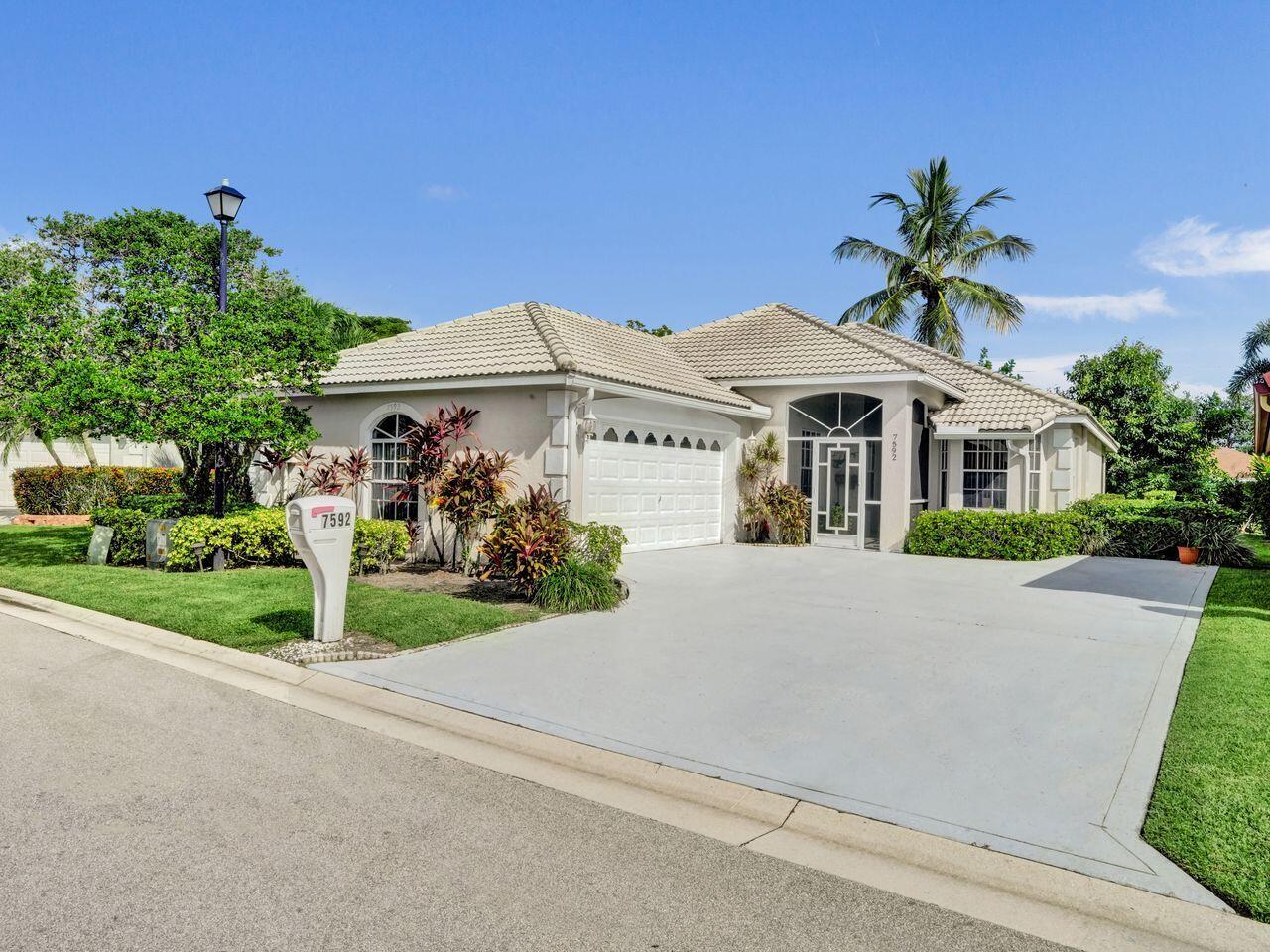 7592 Ironbridge Circle, Delray Beach FL 33446