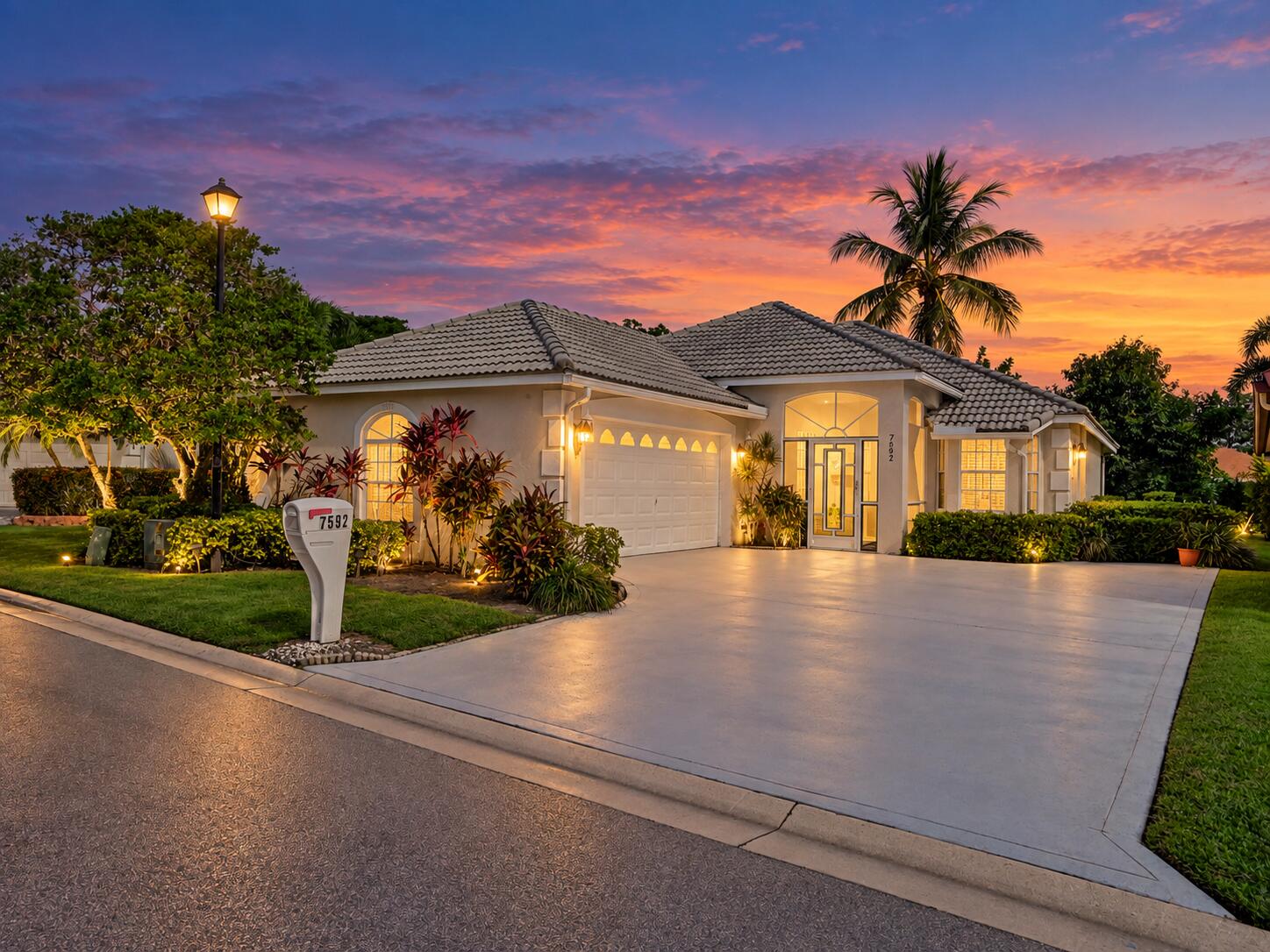 7592 Ironbridge Circle, Delray Beach FL 33446