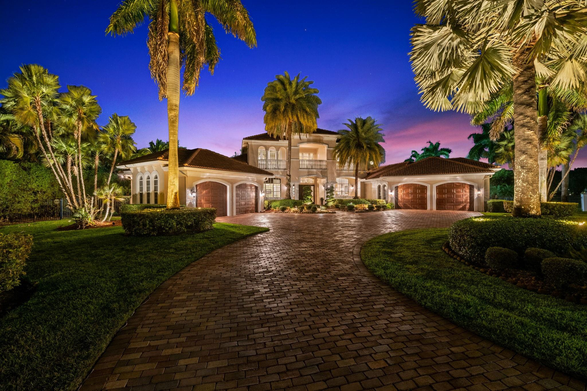 12741 Kapok Lane, Davie FL 33330