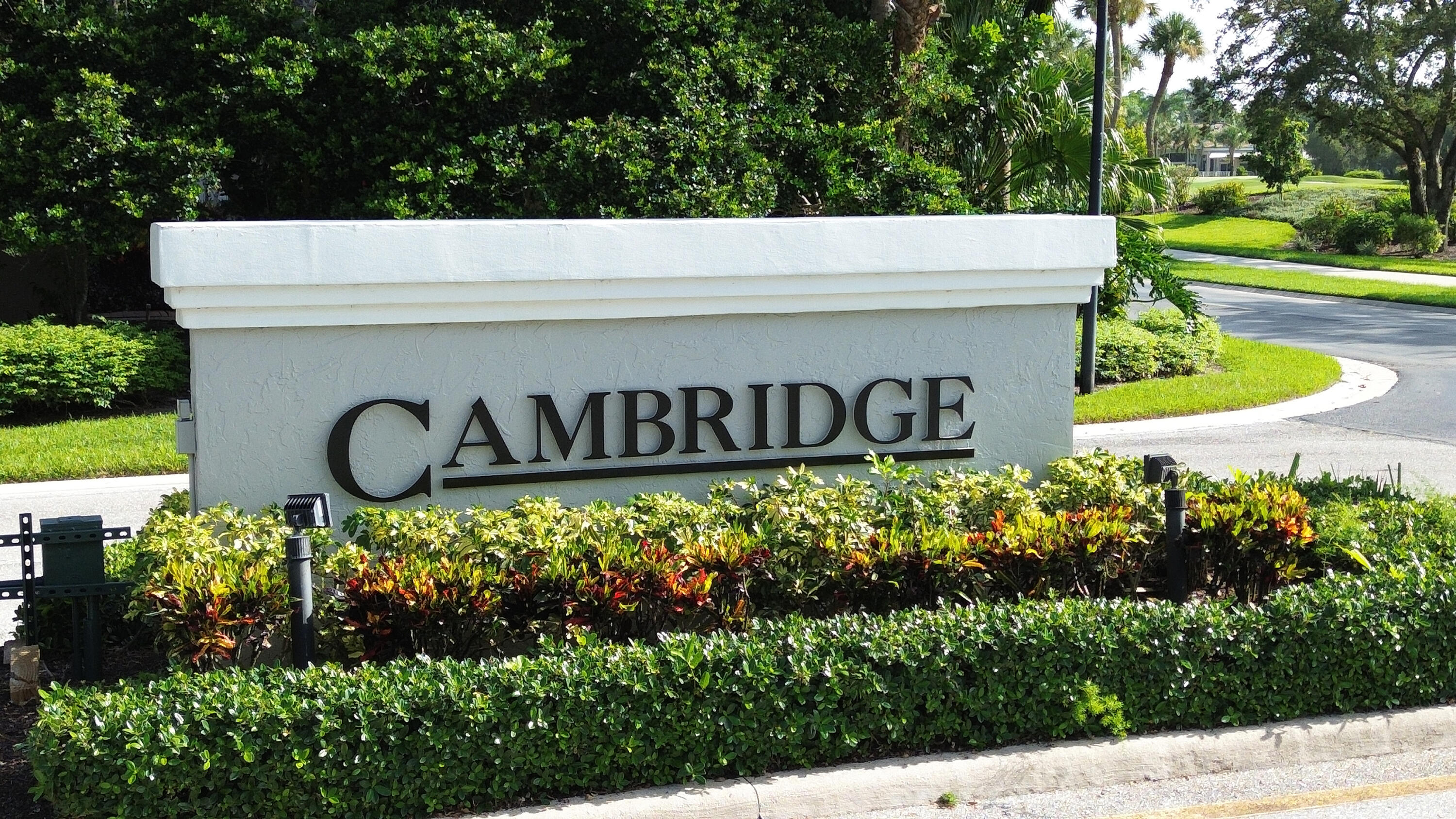 4646 Carlton Golf Drive — Photo 3