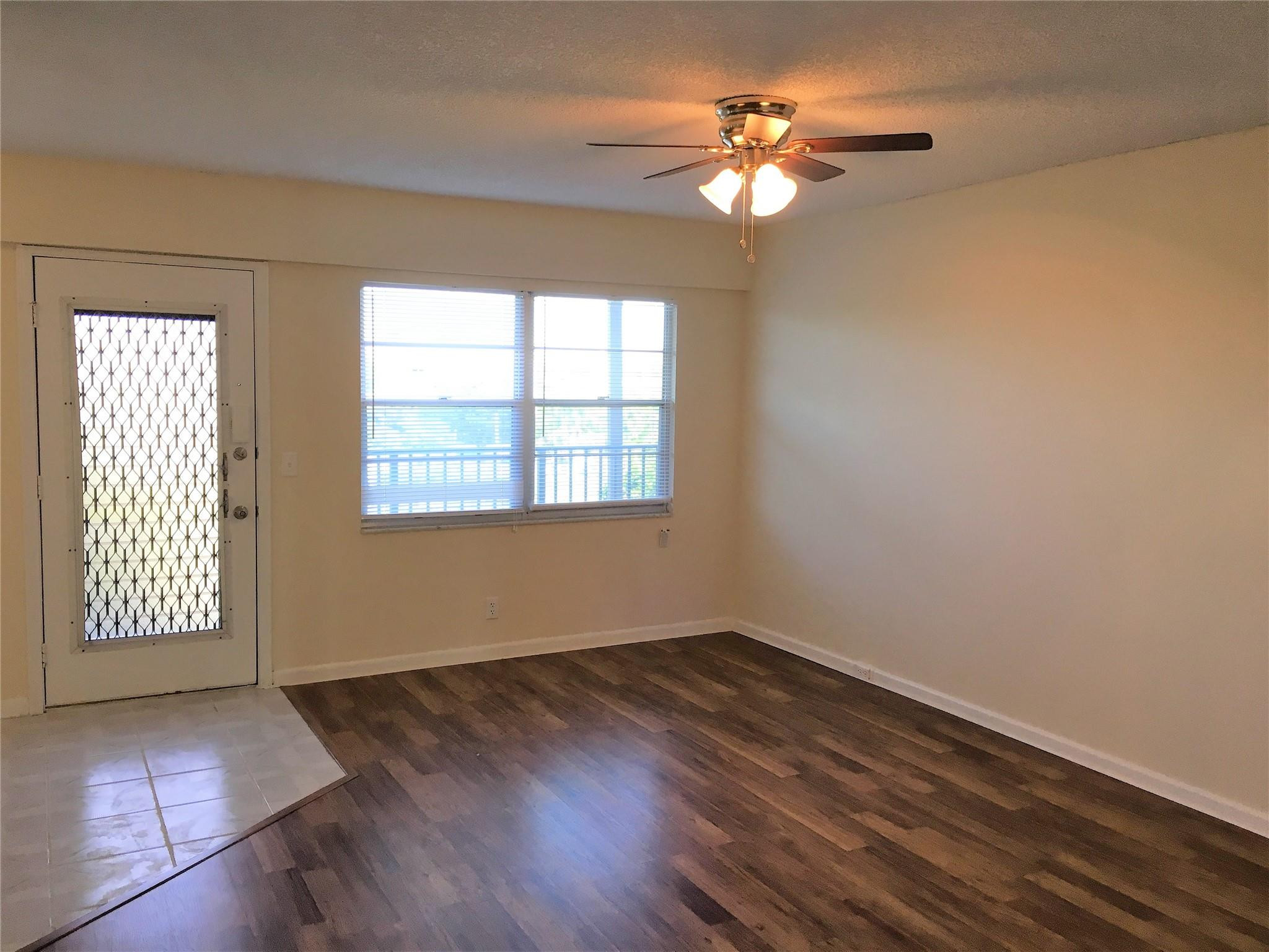 551 SW 135th Avenue # 405b — Photo 5