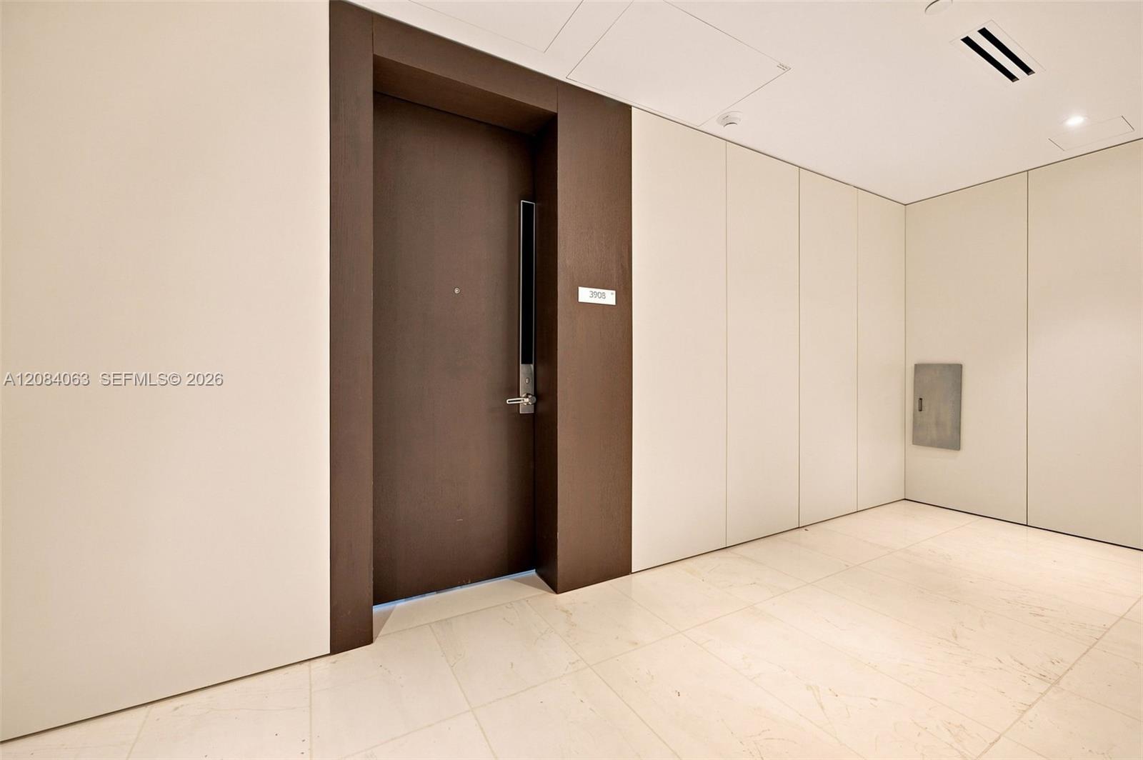 300 Biscayne Blvd Way # 3908 — Photo 3