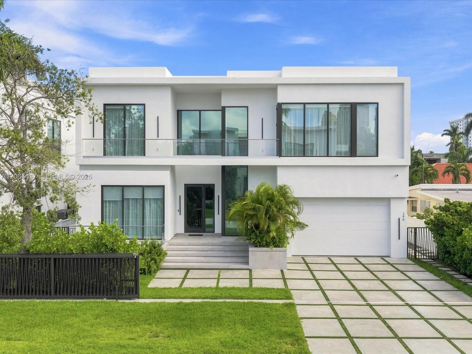 299 190th St, Sunny Isles Beach FL 33160
