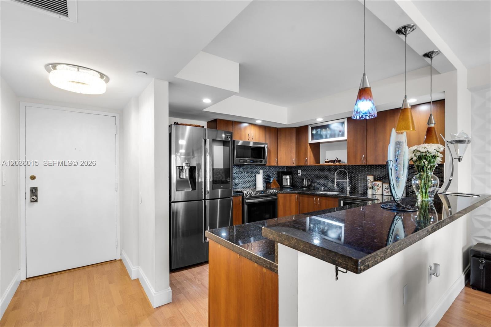 18151 NE 31st Ct # PH205 — Photo 3
