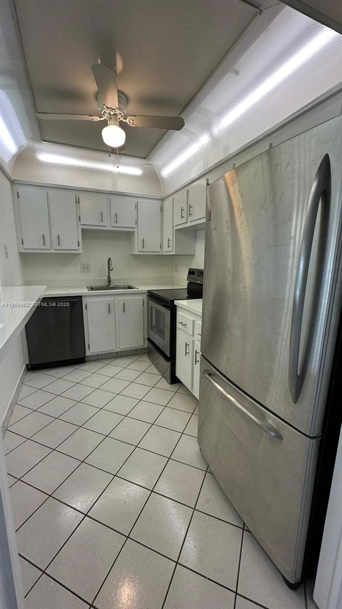 4174 Inverrary Dr # 311, Lauderhill FL 33319