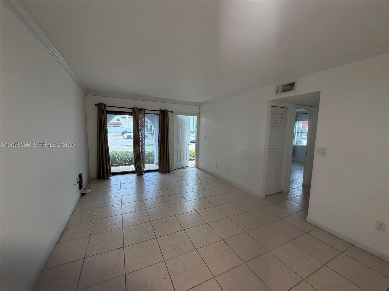 18226 S Mediterranean Blvd # 16 — Photo 4