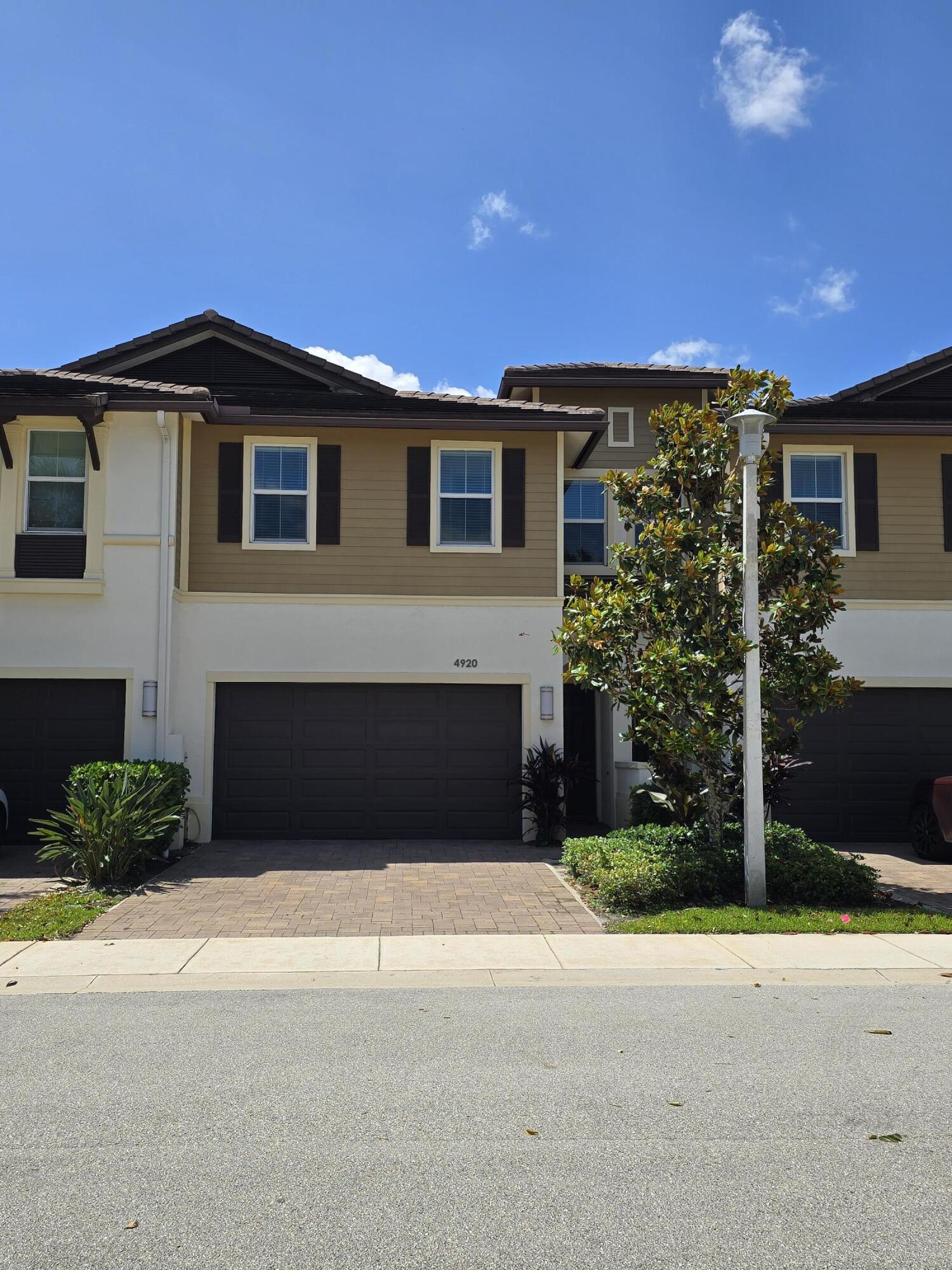 4920 Pointe Midtown Way, Palm Beach Gardens FL 33418