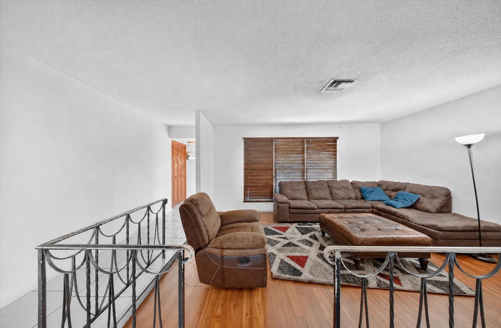 2251 SW 67TH Way NE — Photo 5