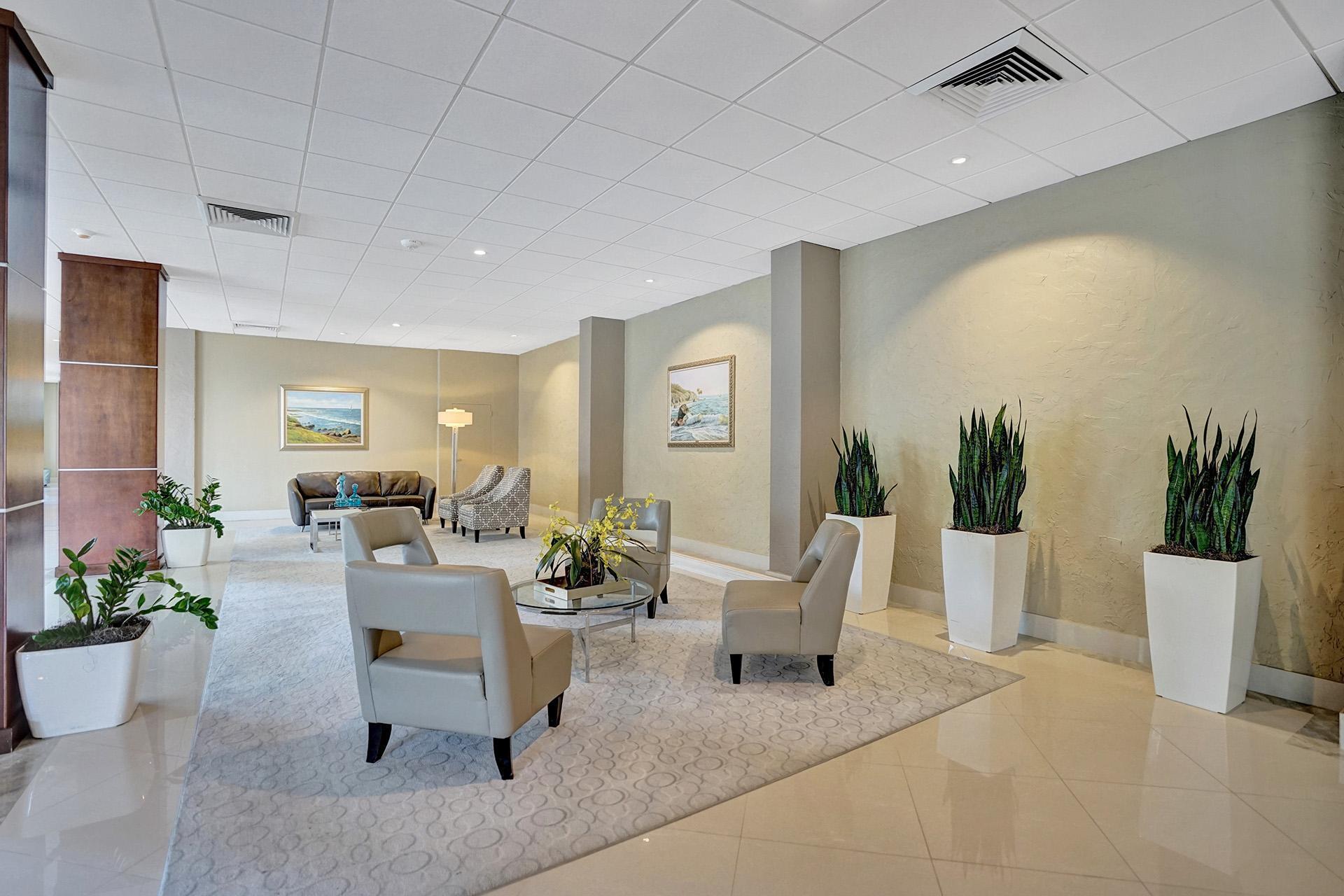 4250 Galt Ocean Drive # 1A — Photo 4