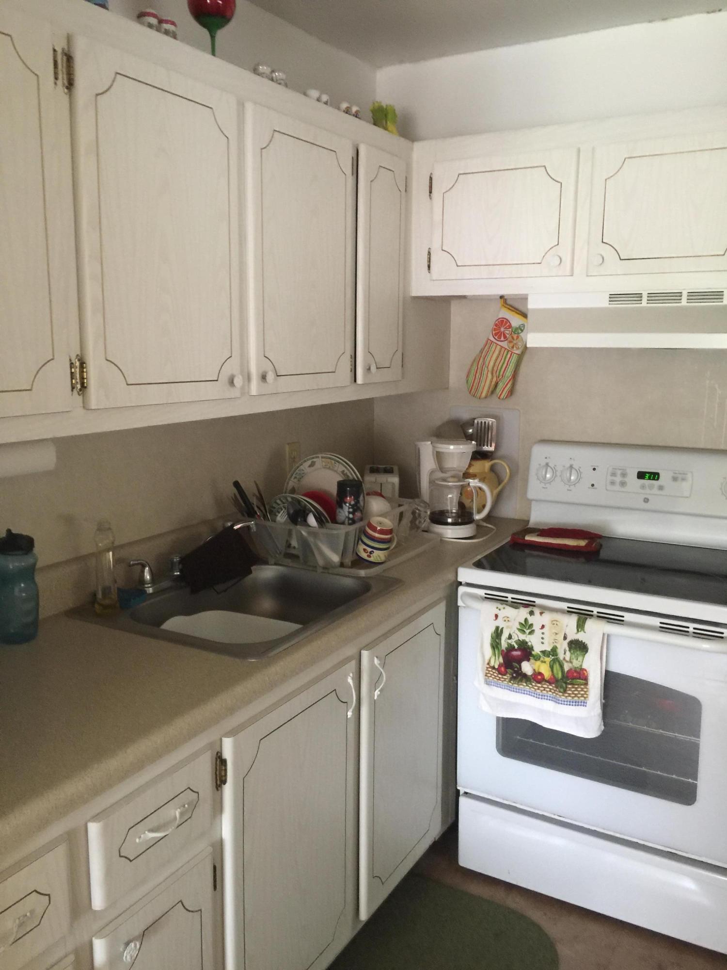 41 SUSSEX B — Photo 5