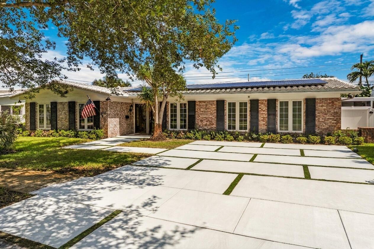 2141 NE 67th Street, Fort Lauderdale FL 33308