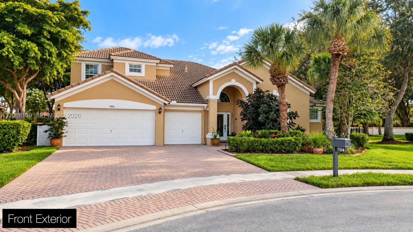 7104 Brunswick Cir, Boynton Beach FL 33472