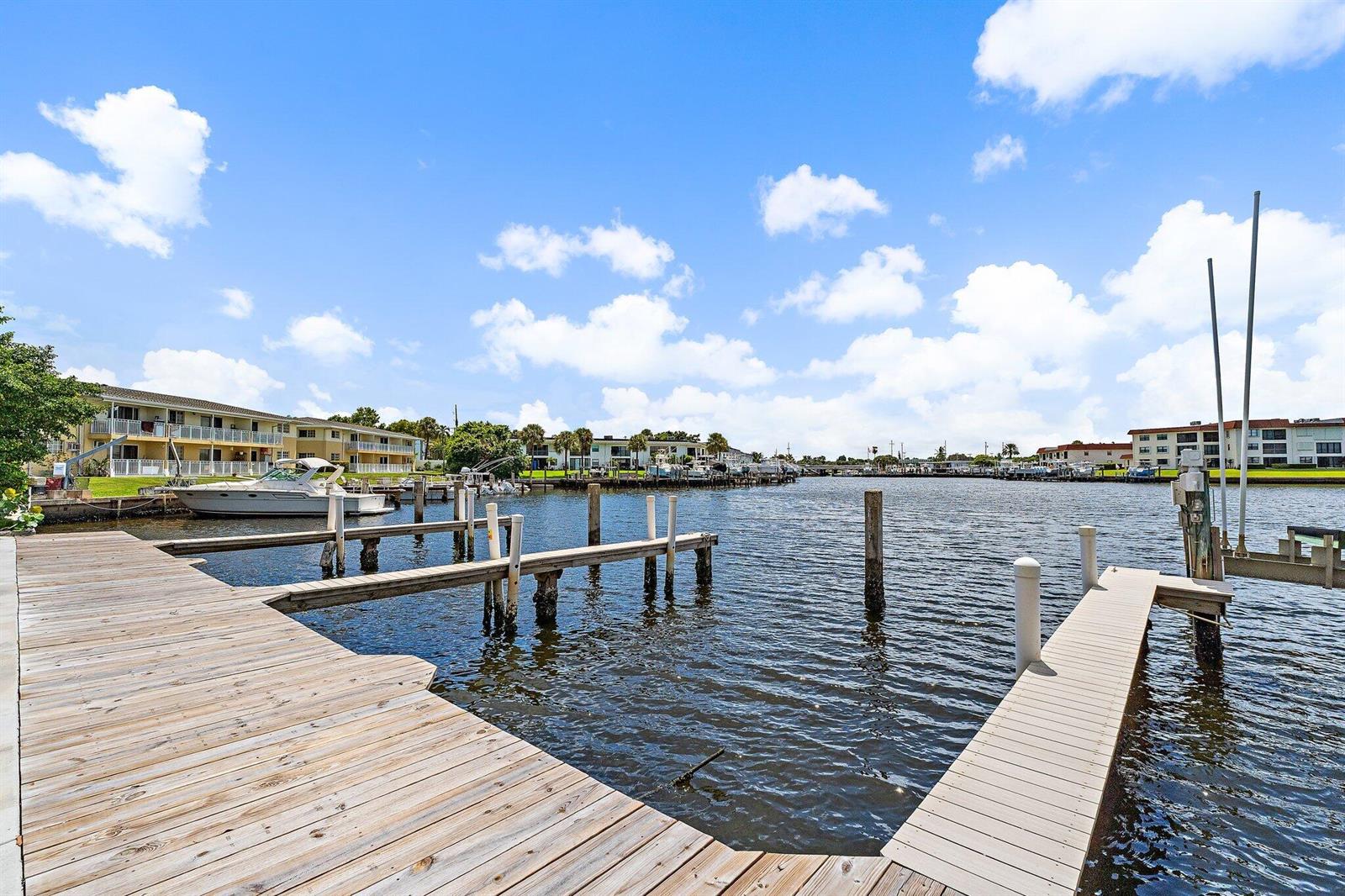 040-624SouthwindCir-NorthPalmBeach-SMALL