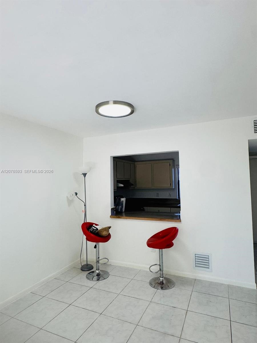 1441 Woodpecker St # 1441 — Photo 4