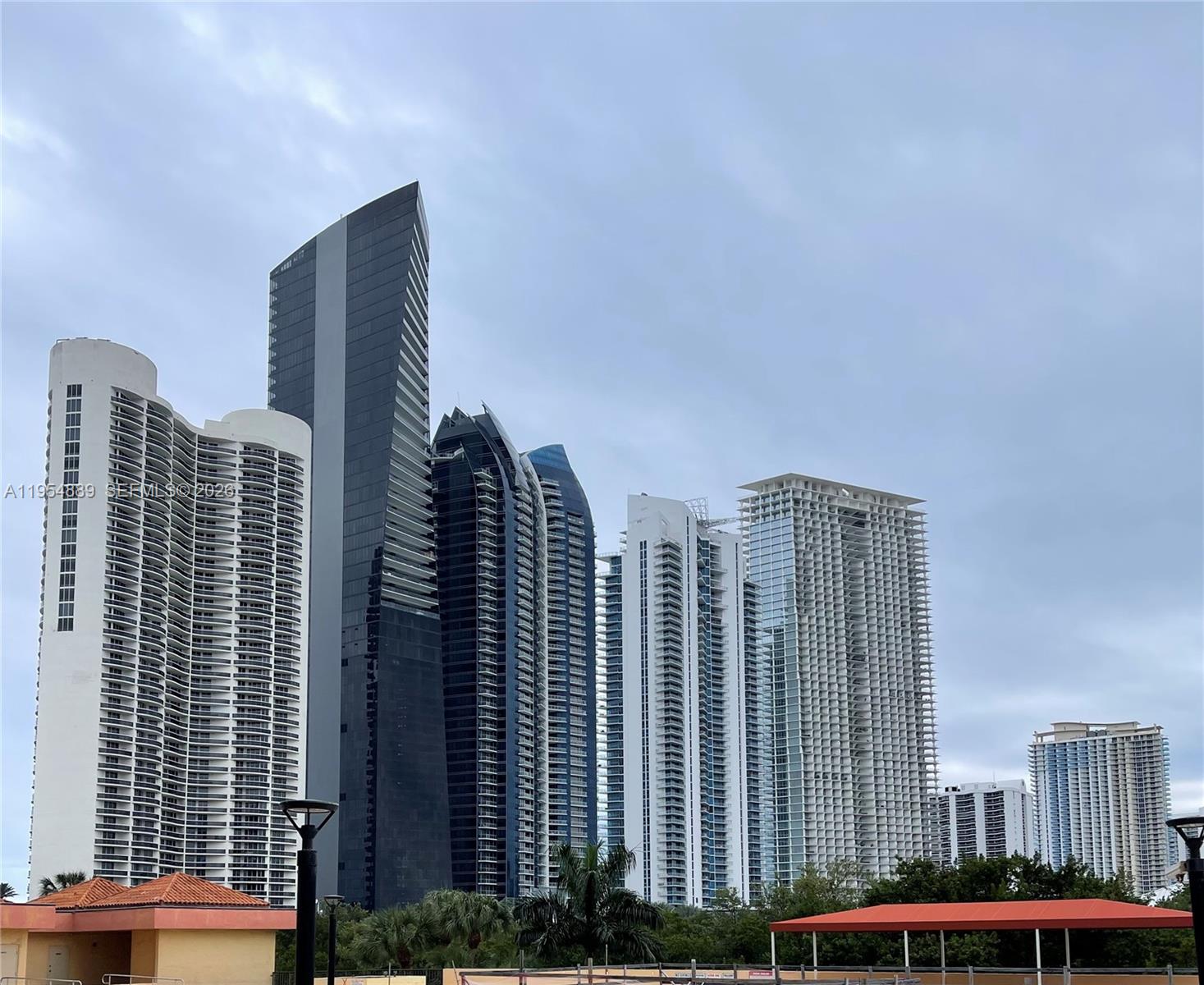 210 174th St # 309, Sunny Isles Beach FL 33160