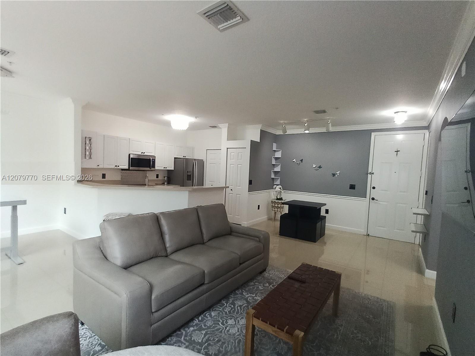 4400 SW 160th Ave # 1025 — Photo 2