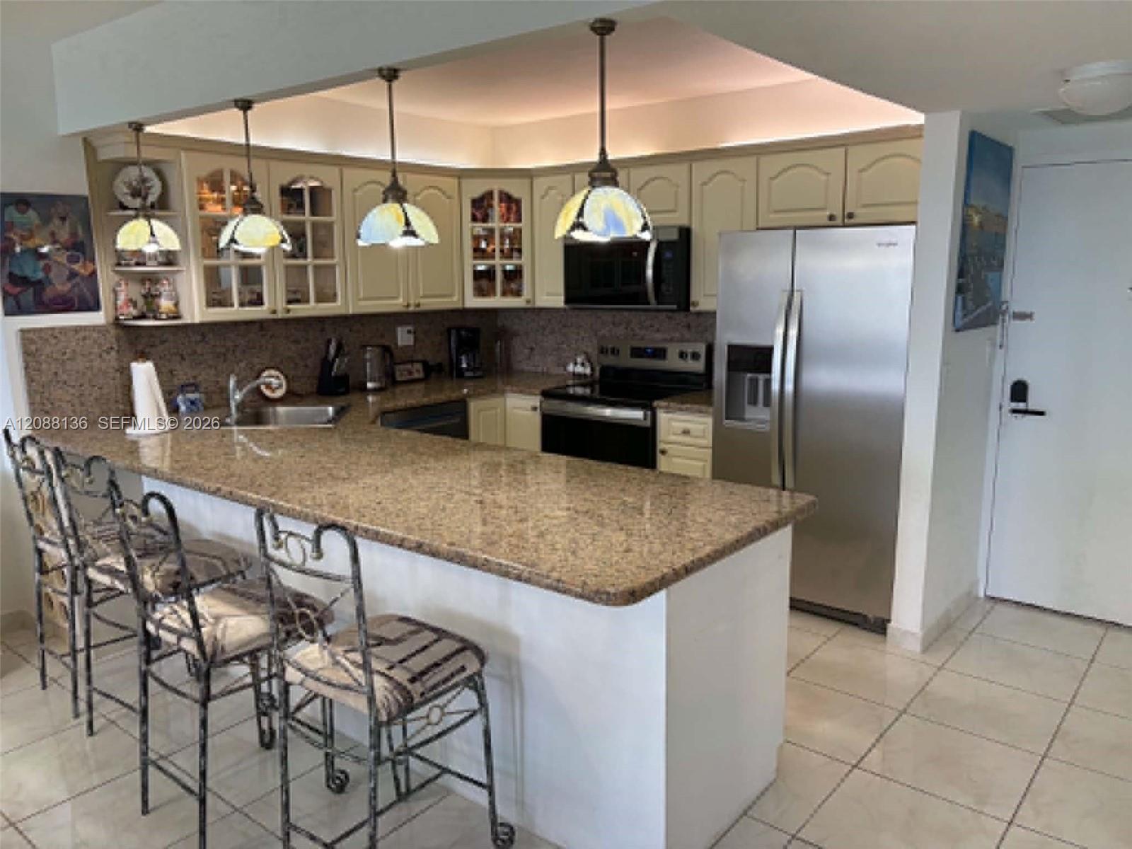 3725 S Ocean Dr # 306 — Photo 2