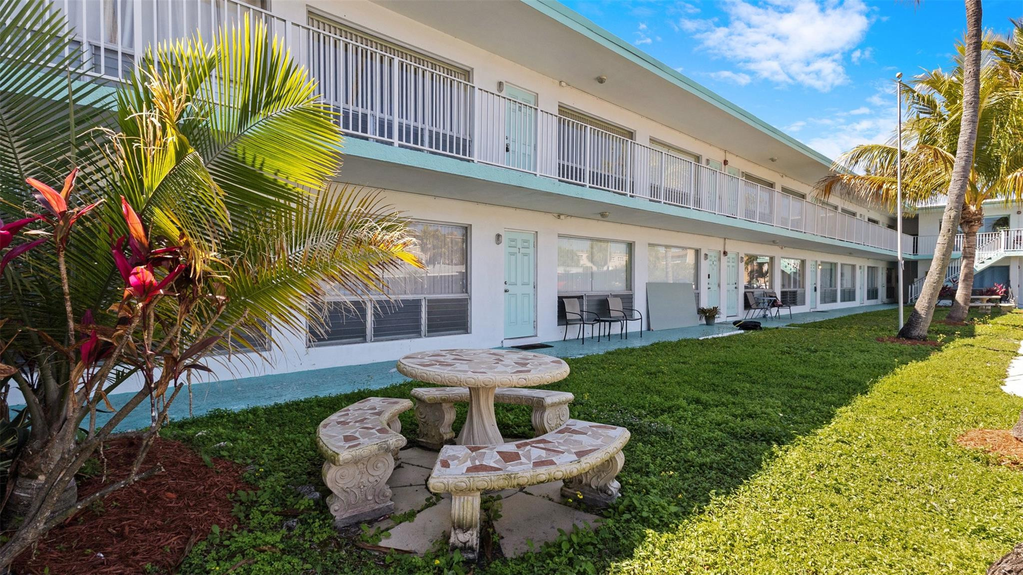3212 NE 7th Place # 12, Pompano Beach FL 33062