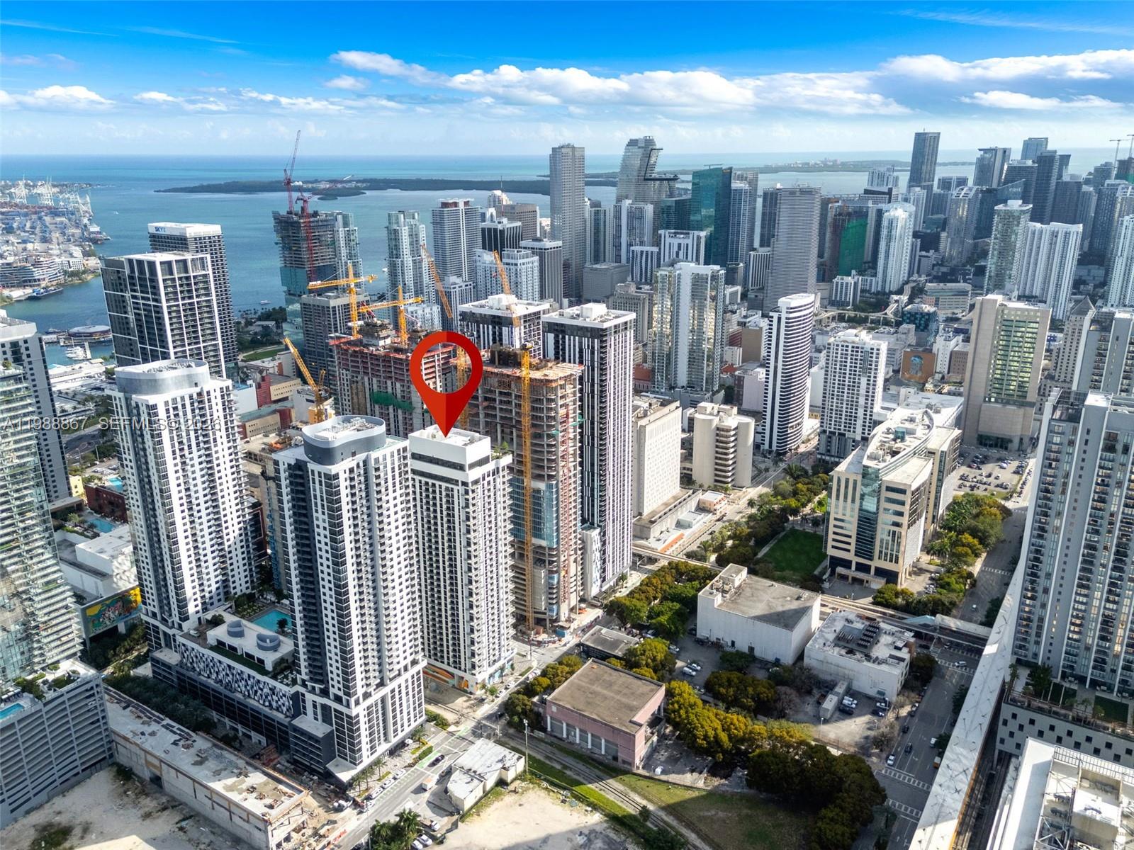 11 NE 6th # 2207, Miami FL 33131